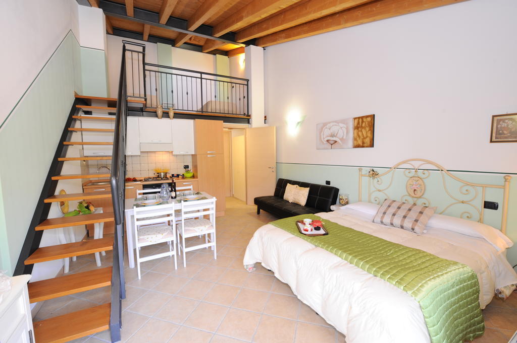 Agriturismo Terra E Sole SantʼAmbrogio di Valpolicella Zimmer foto